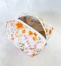 Load image into Gallery viewer, PRE-ORDER: Make-up Pouch - Wildflower