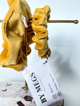 Load image into Gallery viewer, Make Lemonade