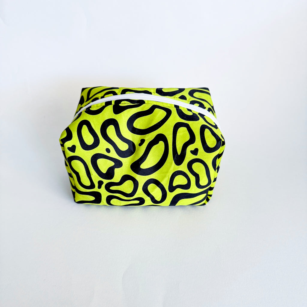 PRE-ORDER: Racing Make-up Pouch - NOR4 Helmet