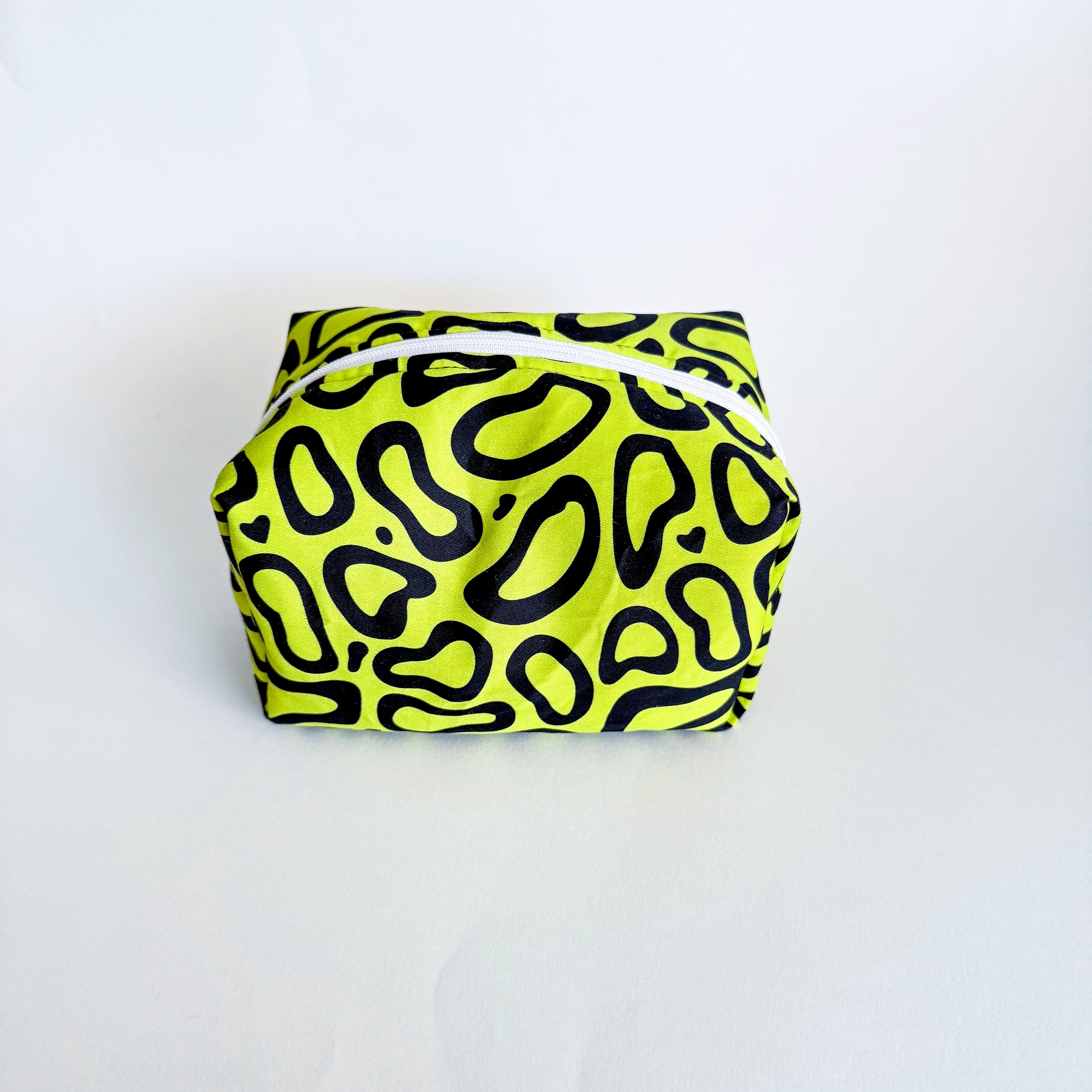 PRE-ORDER: Racing Make-up Pouch - NOR4 Helmet