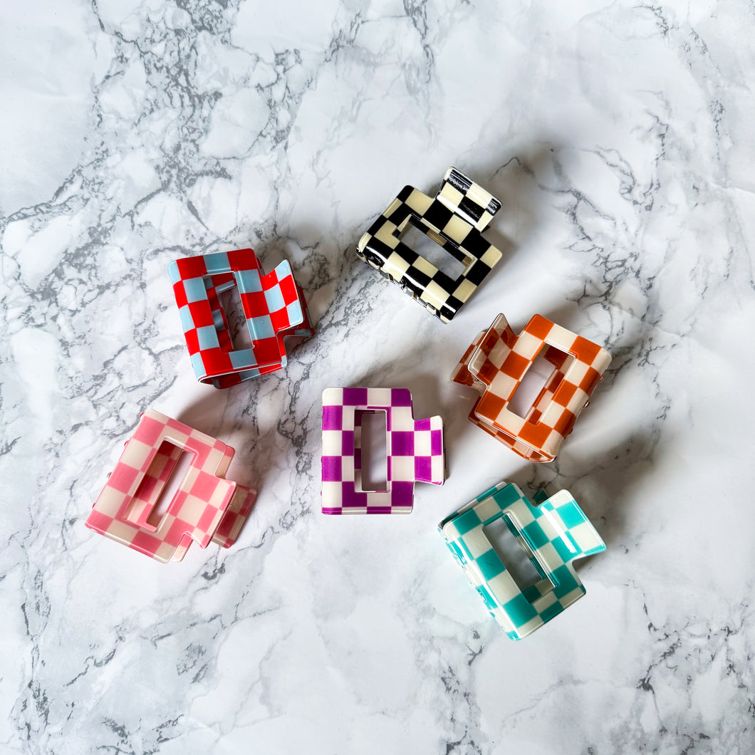 Checkered Flag Claw Clip Square