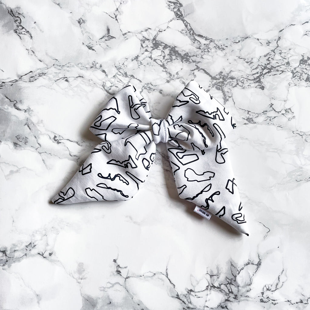 PRE-ORDER: Track Outline Racing Bows