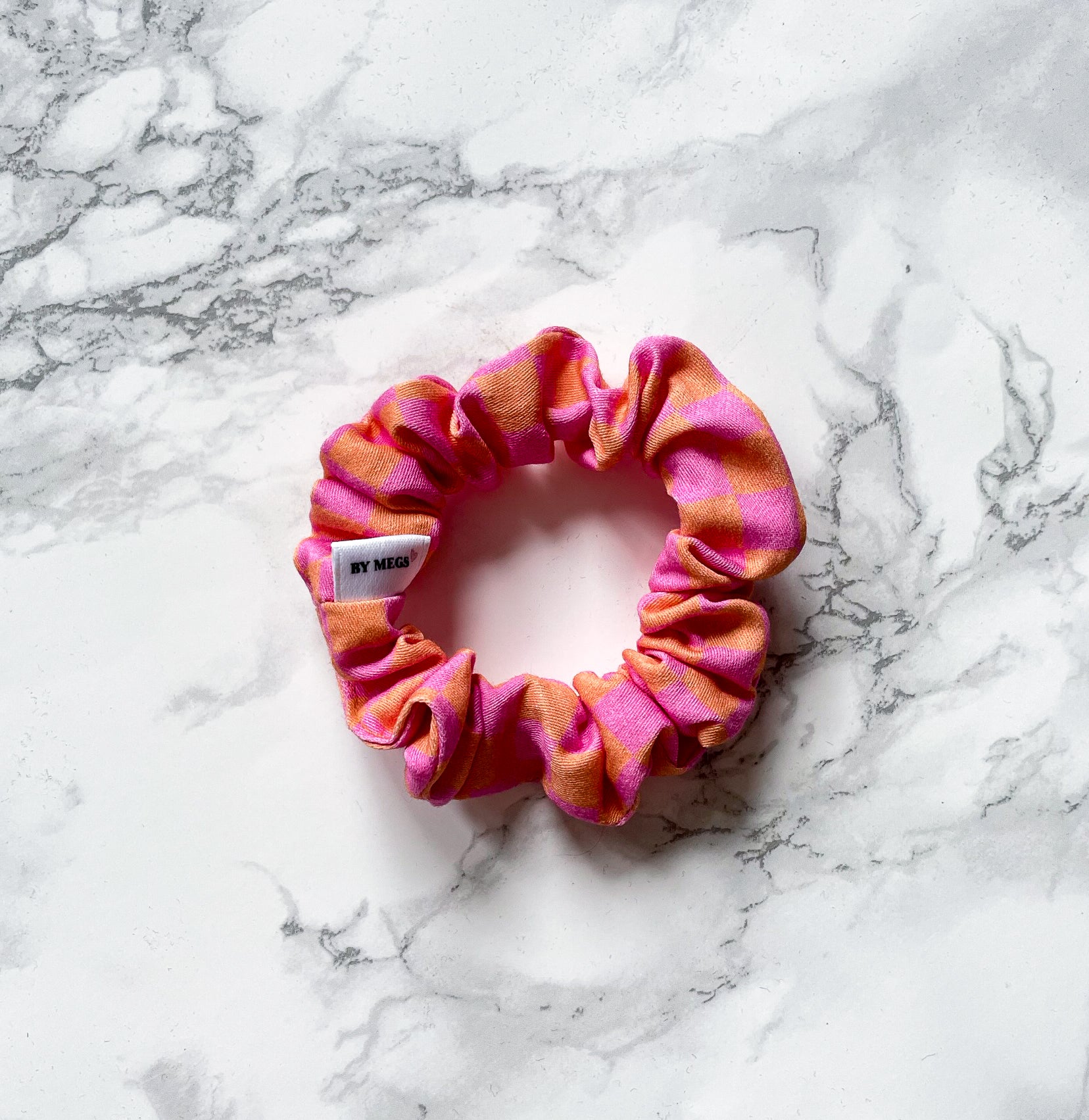 Racing Scrunchie: Checkered Flag Pink & Orange mini
