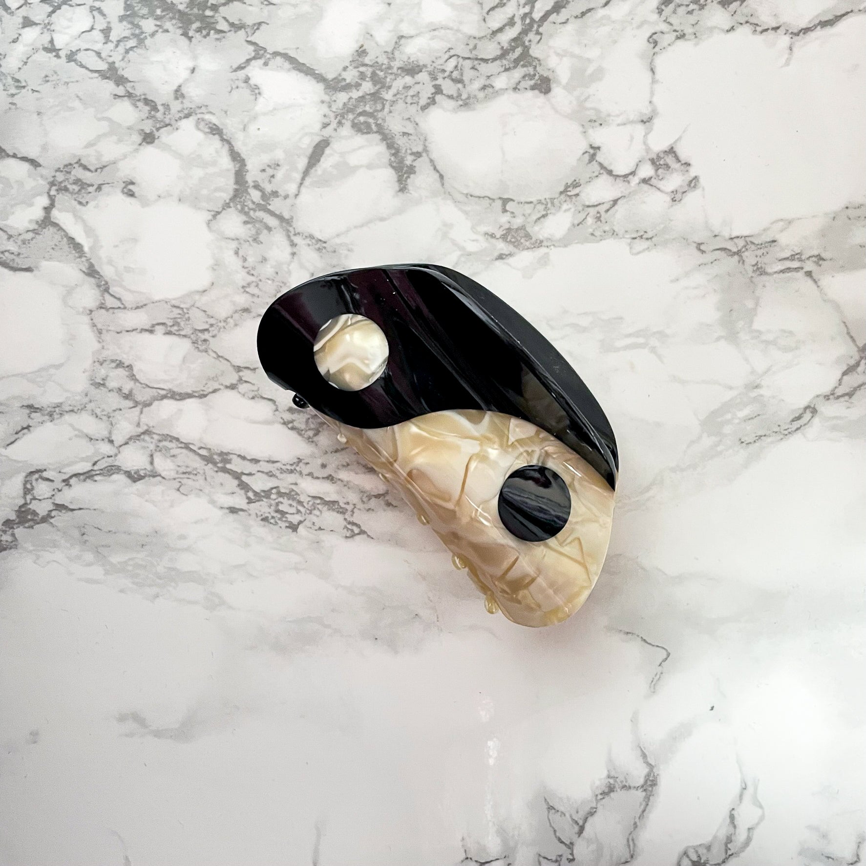 Yin Yang Claw Clip
