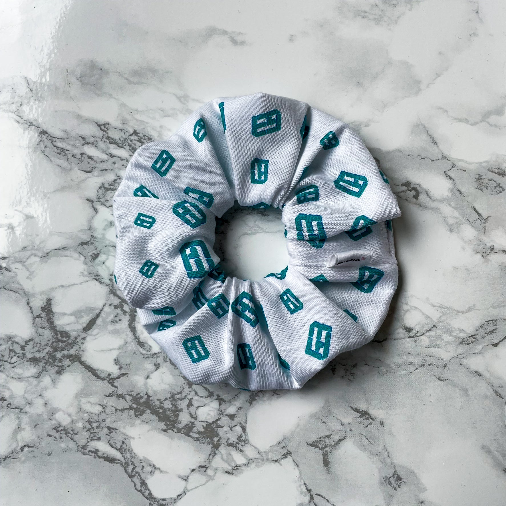 Racing Scrunchie: RUS63